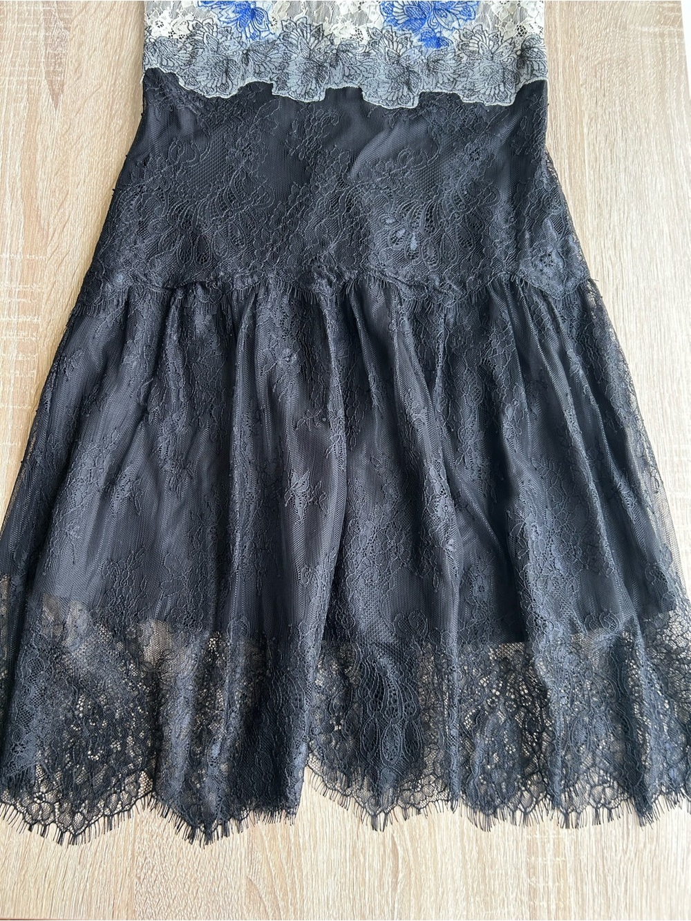 Sandro Paris Lace Floral-Accent Mini Dress Black White Blue 4 S Small - Picture 5 of 12